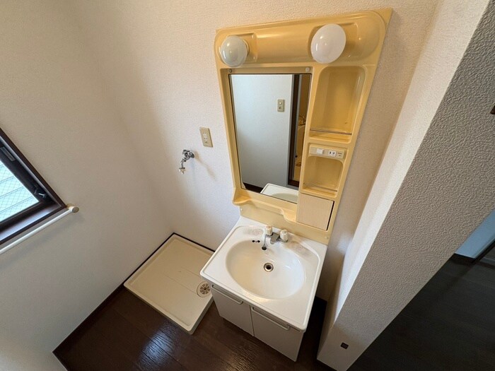 物件内観写真14　(洗面)