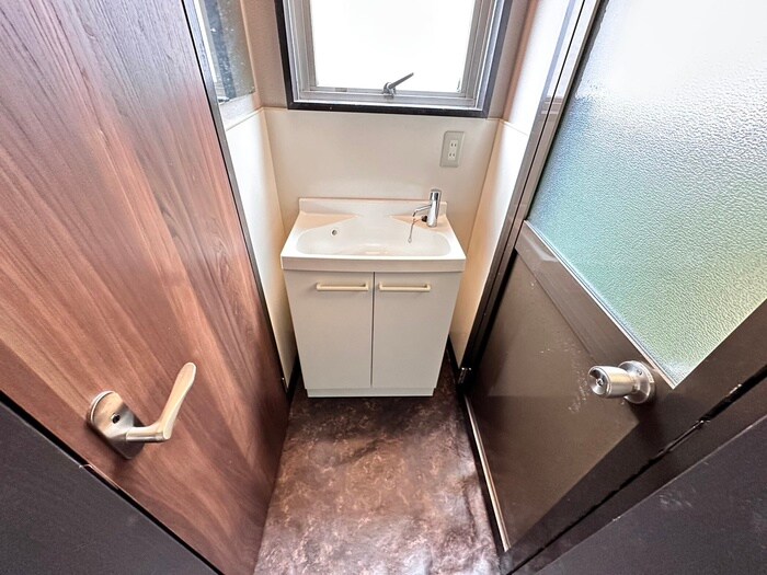 物件内観写真14　(洗面)