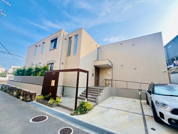 物件外観写真1　(外観写真)