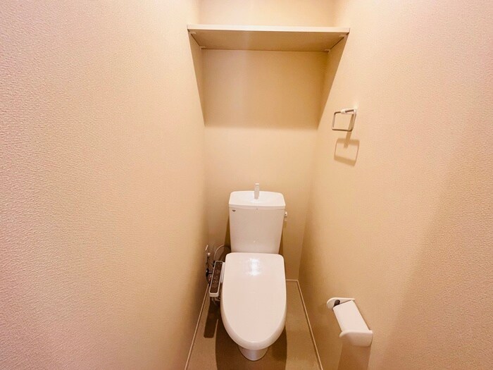 物件内観写真12　(トイレ)