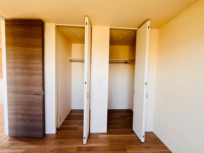 物件内観写真14　(収納)