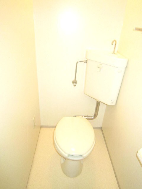 物件内観写真11　(トイレ)