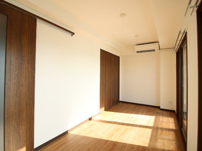 物件内観写真9　(居室)