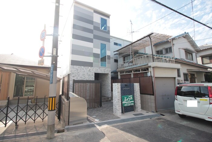 物件外観写真1　(外観写真)