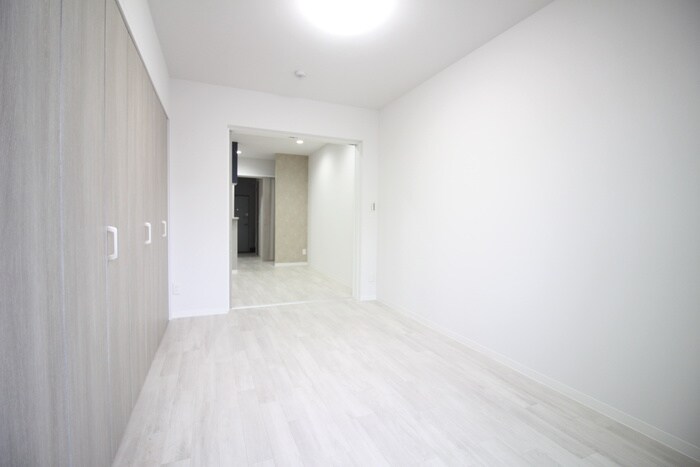 物件内観写真9　(居室)