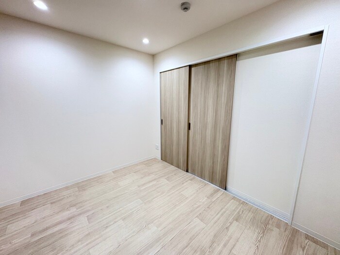 物件内観写真10　(居室)
