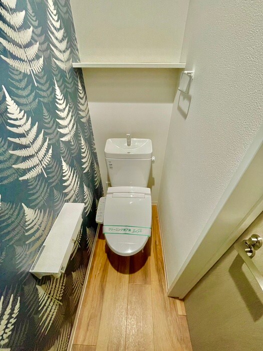 物件内観写真13　(トイレ)