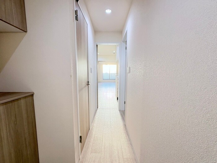 物件内観写真19　(廊下)
