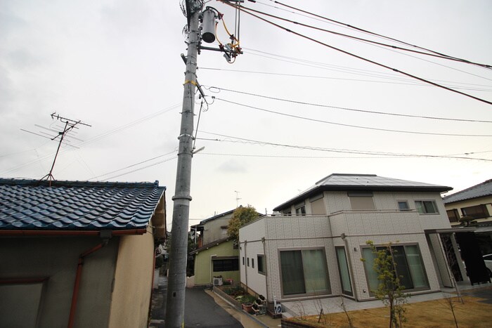 物件内観写真22　(室内からの展望)