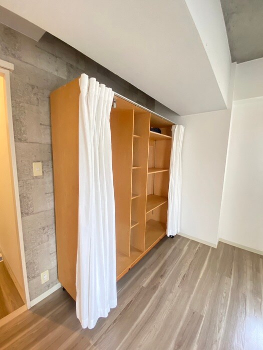 物件内観写真16　(収納)