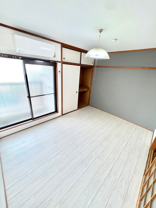 物件内観写真9　(居室)