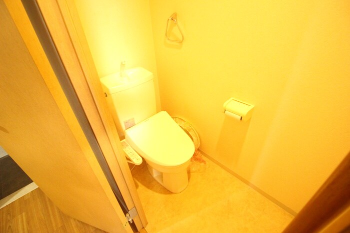 物件内観写真13　(トイレ)