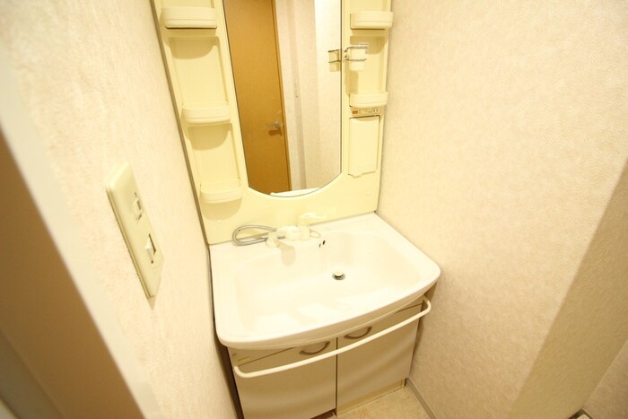 物件内観写真15　(洗面)