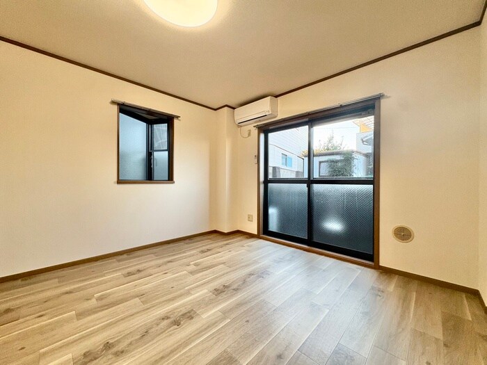 物件内観写真7　(居室)