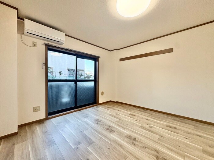 物件内観写真18　(居室)