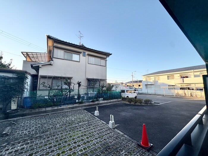 物件内観写真22　(室内からの展望)