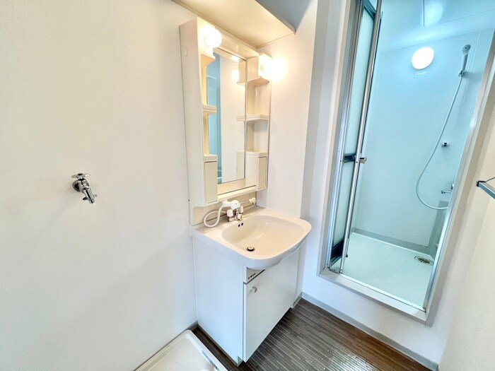 物件内観写真9　(洗面)