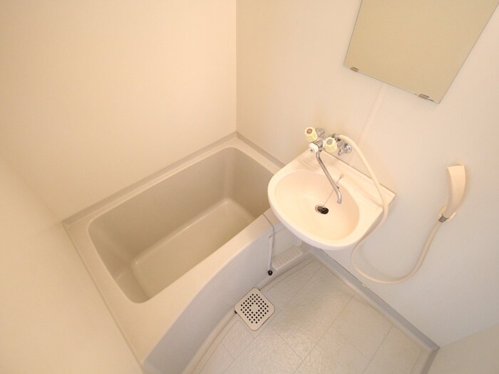 物件内観写真7　(バス／シャワールーム等)