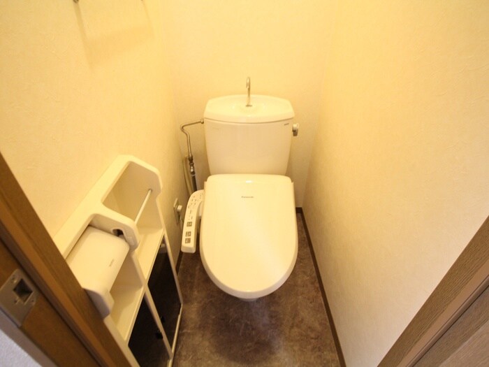 物件内観写真8　(トイレ)