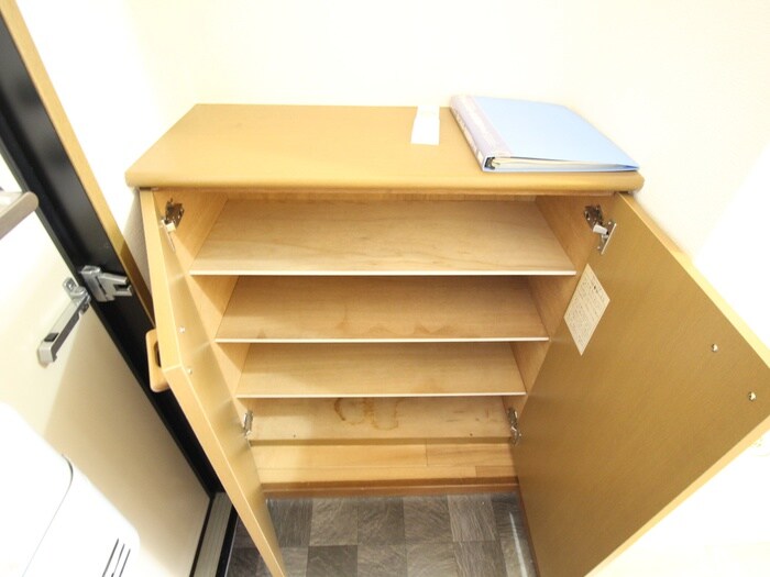 物件内観写真11　(収納)