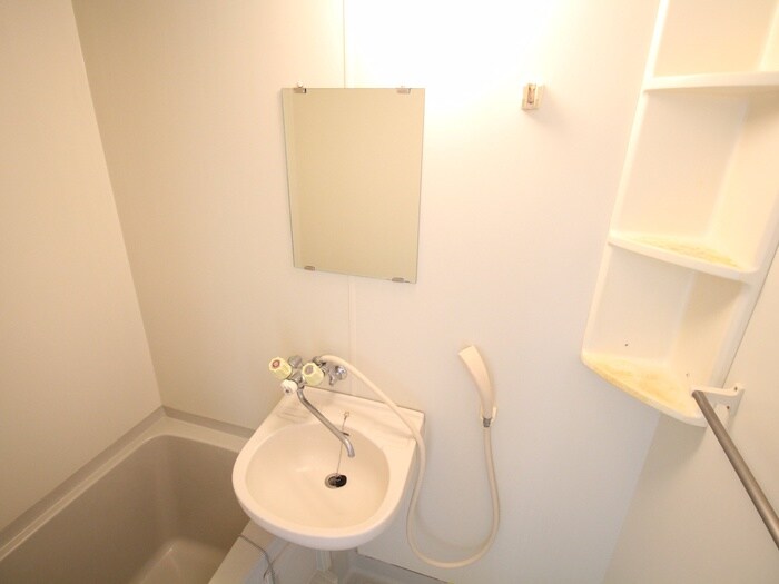 物件内観写真17　(洗面)