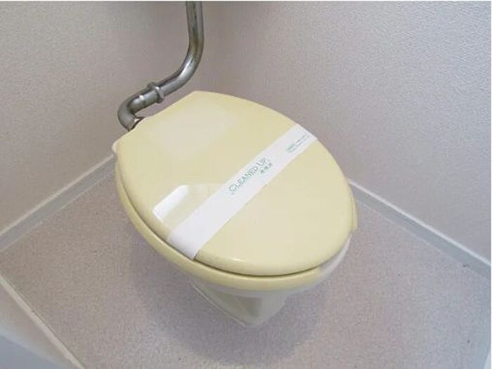 物件内観写真9　(トイレ)