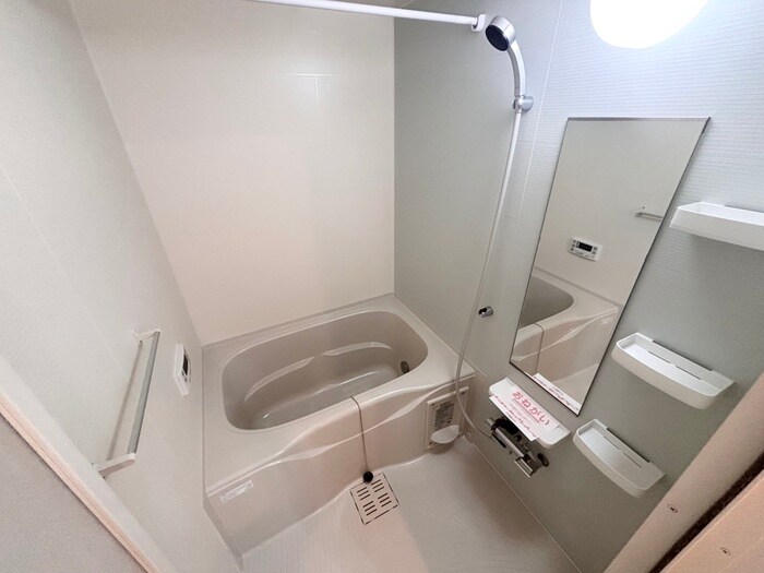 物件内観写真13　(バス／シャワールーム等)