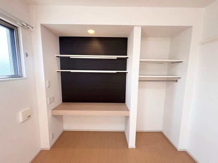 物件内観写真17　(収納)