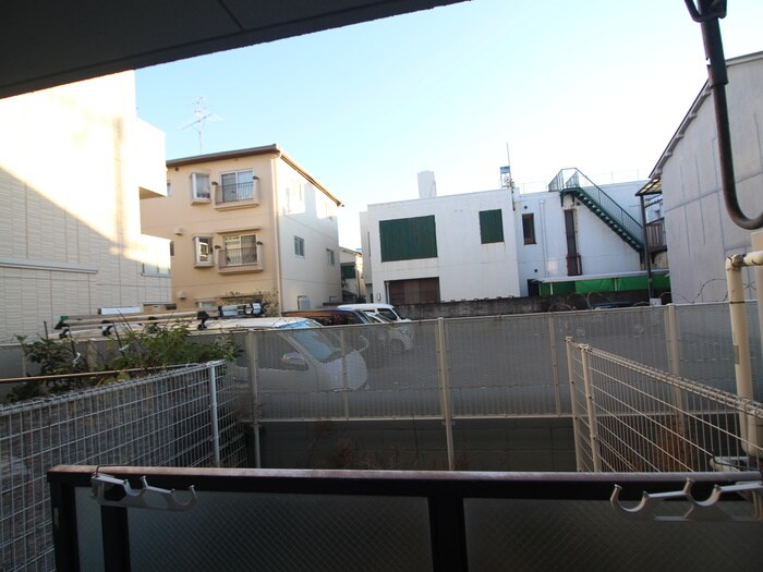 物件内観写真22　(室内からの展望)