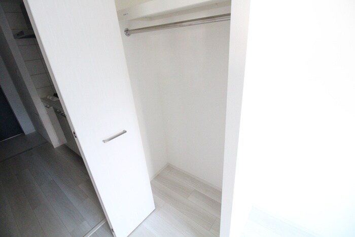 物件内観写真12　(収納)
