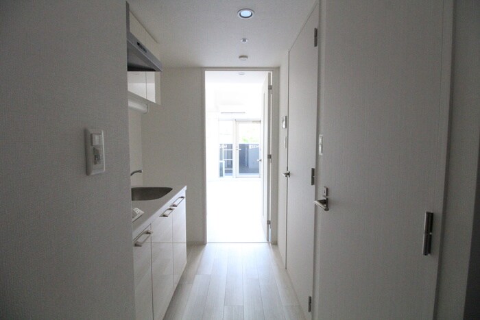 物件内観写真14　(廊下)