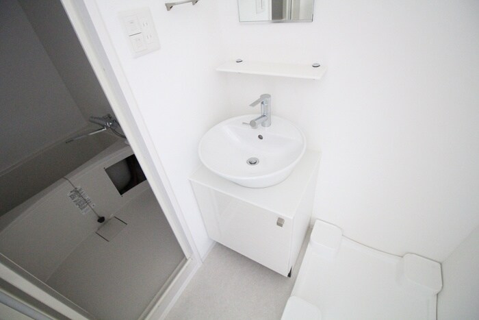 物件内観写真16　(洗面)