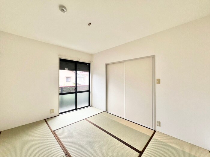 物件内観写真8　(居室)