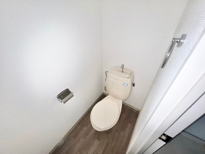 物件内観写真12　(トイレ)