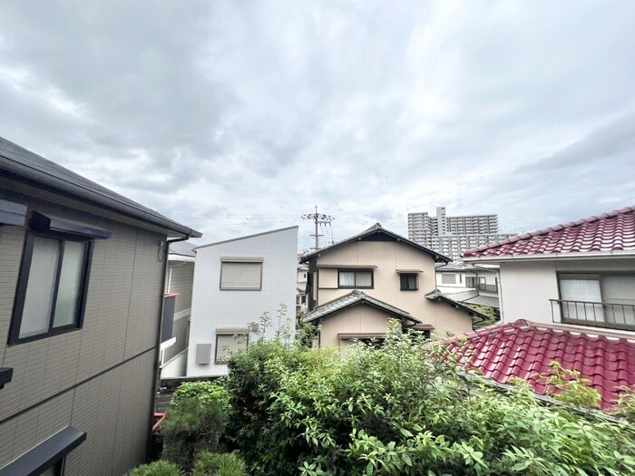 物件内観写真22　(室内からの展望)