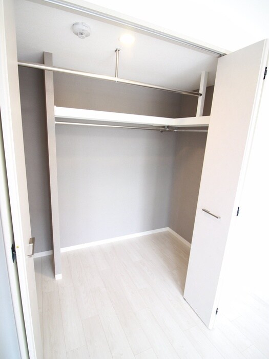 物件内観写真18　(収納)
