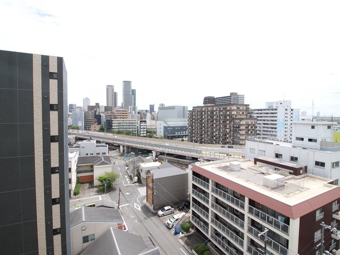 物件内観写真22　(室内からの展望)