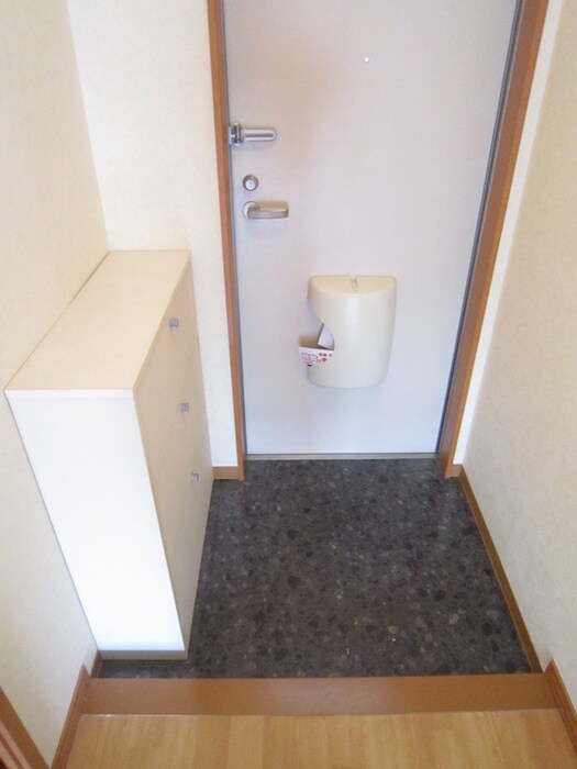 物件内観写真15　(玄関)