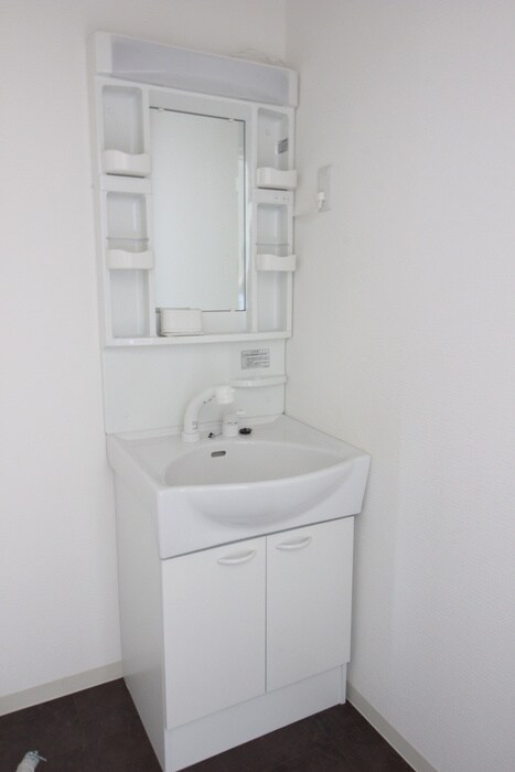 物件内観写真7　(洗面)