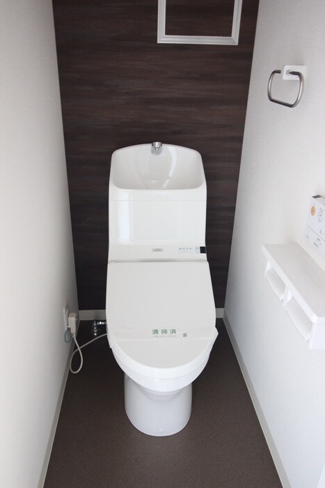 物件内観写真10　(トイレ)