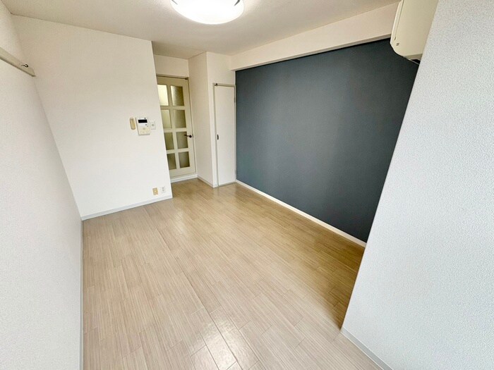 物件内観写真18　(居室)