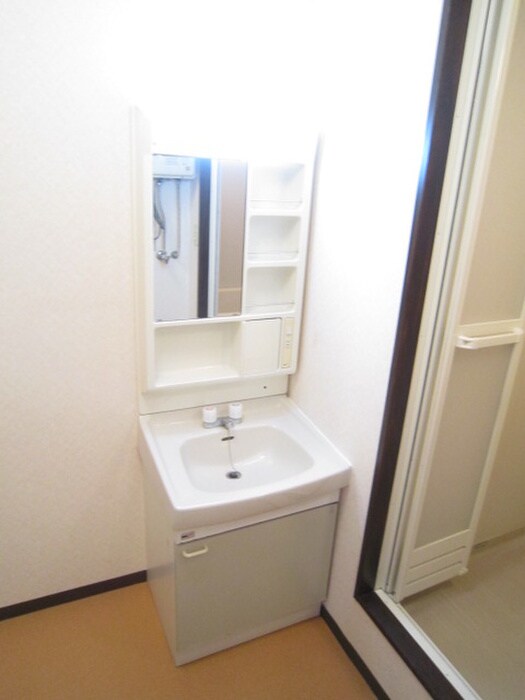 物件内観写真11　(洗面)