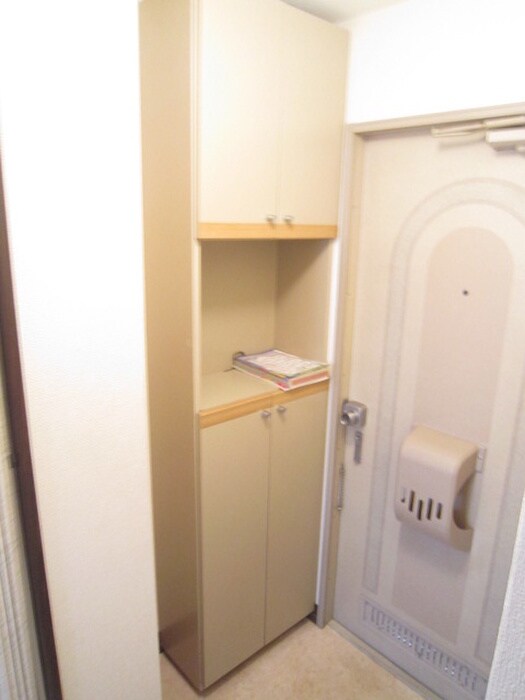 物件内観写真12　(靴箱)
