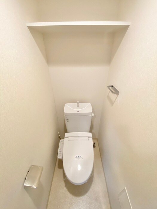 物件内観写真8　(トイレ)