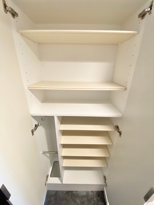 物件内観写真11　(靴箱)