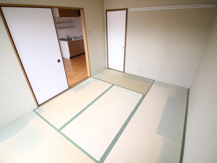 物件内観写真10　(居室)