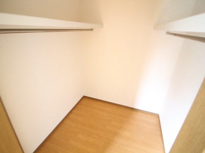 物件内観写真14　(収納)