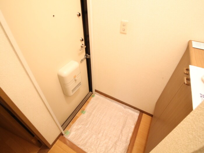 物件内観写真20　(玄関)