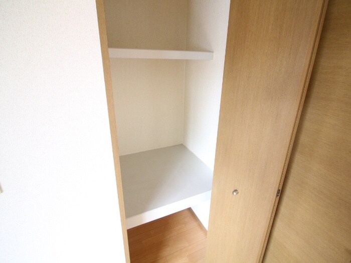 物件内観写真22　(収納)