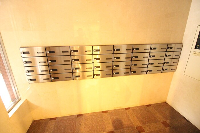 物件外観写真6　(建物設備)